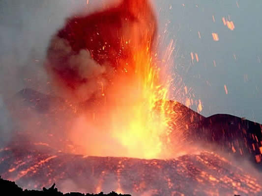 Getto o fontana di lava dell'Etna