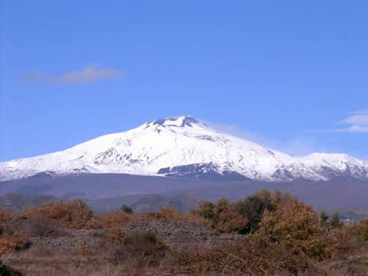 Etna con la neve