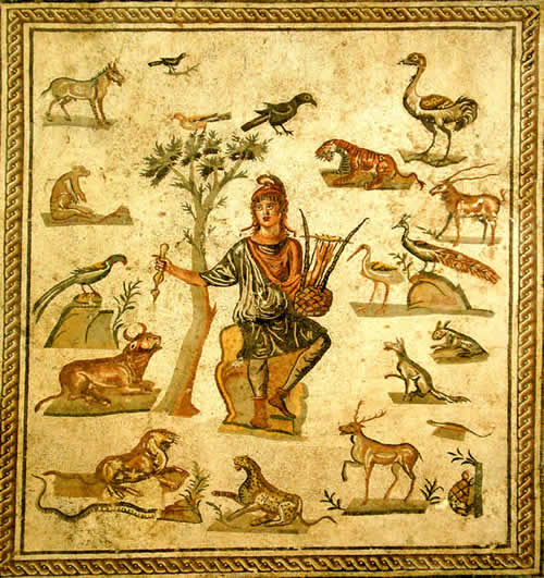 Mosaico di epoca romana in cui e' raffigurato Orfeo al centro